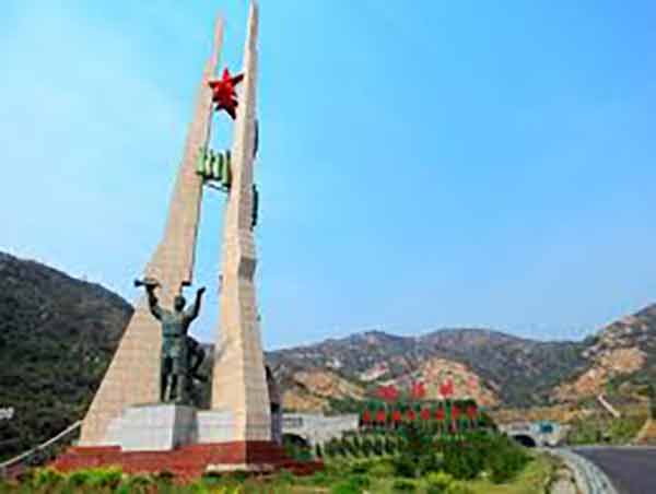 中高校党组织西柏坡研修 党建与教育的精神锚点