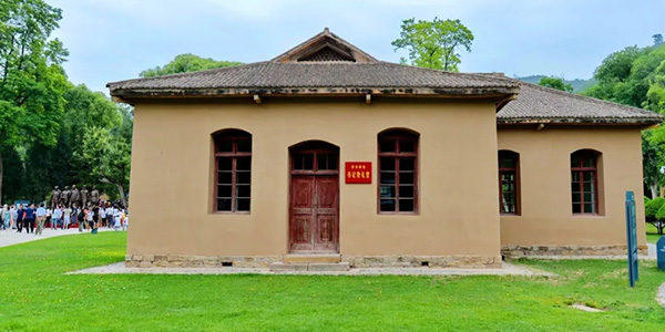 干部培训创新破局，西柏坡模式藏实战指南