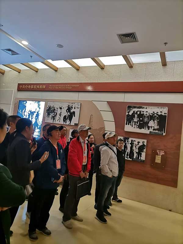 西柏坡党性教育落